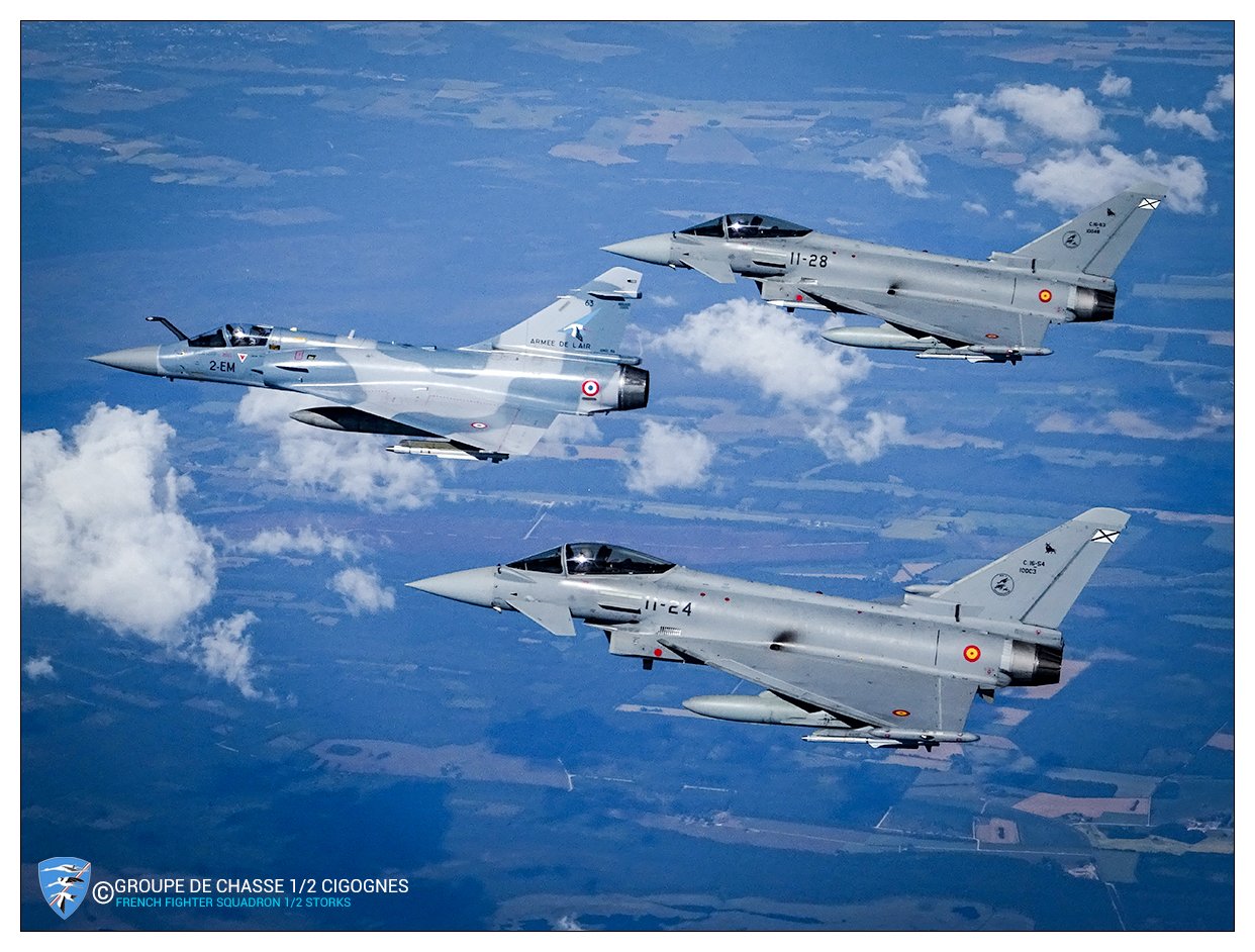 DjNVRWnXoAAtART.jpg:large