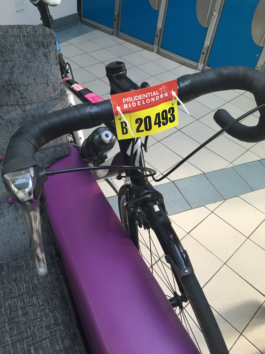 YHAOfficial's tweet photo. #TeamYHA are getting all set up ready for #RideLondon tomorrow! https://t.co/Cq23kT97lC