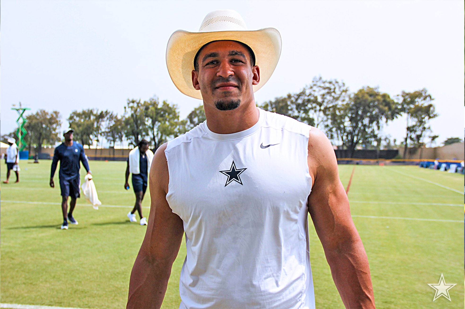 Dallas deals cowboys stetson