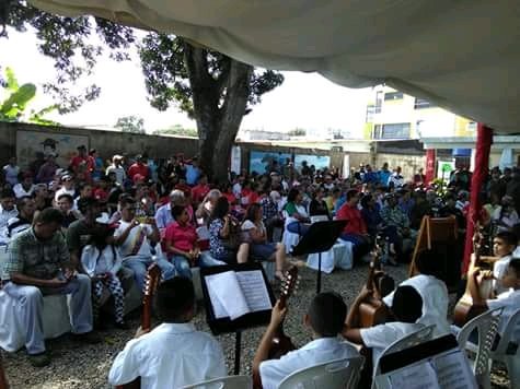 JDBbarinas's tweet photo. Desde tu amada Sabaneta, te decimos feliz cumpleaños 64 Comandante Hugo Chávez https://t.co/EbjeXJOAuz