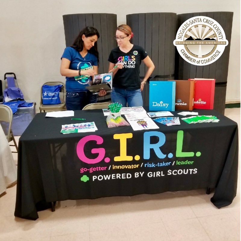 NogalesChamber's tweet photo. Itβs officially back to school season and students are gearing up for another year of success thanks to the annual βBack to School Blitzβ hosted by Santa Cruz Valley Unified School District #35. πππ #BackToSchool #SupportLocalEd #RioRicoAZ https://t.co/dTkbHI2JGR
