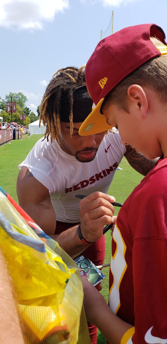 NYMSAWAS's tweet photo. Thank you @DhaSickest for signing my nephew's new jersey and card. You're awesome! https://t.co/tRRpHyr2xP