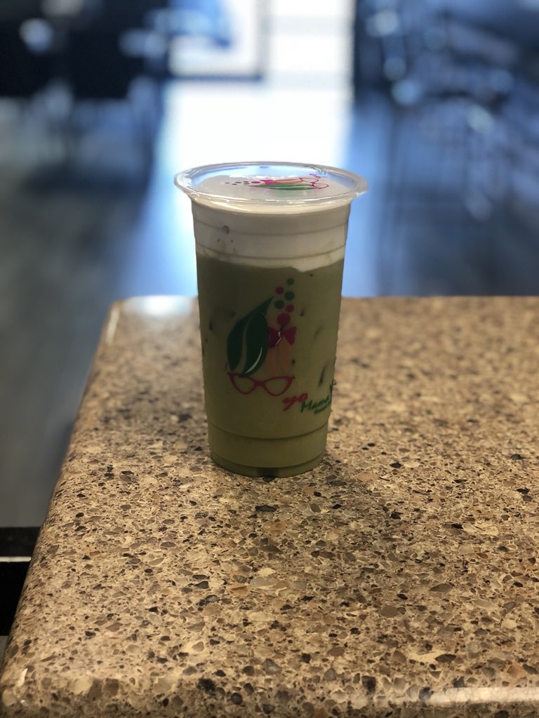 YoMamaCafe's tweet photo. Stop by today for your refreshing drink on this hot sunny day😎 We Have Healthy Substitutes We are Vegan Friendly and we have many items to choose from. Ask about our reward program! #bubbletea #matcha #coconut #foamcap #herbaltea #healthychoices #saturday #snack #yomamacafe https://t.co/Cr7l49BvkH