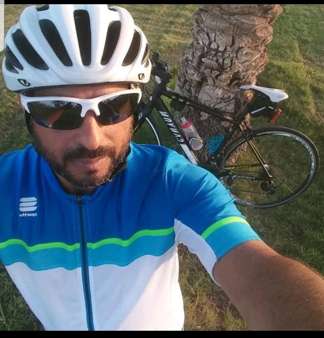 بقلوب مؤمنة بقضاء الله وقدرة تنعي مجموعة #دراجتي_السعودية جميع الدراجين في المملكة في وفاة  الكابتن تركي الشهري قائد فريق دراجتي #تبوك الذي وافته المنية مساء هذا اليوم إثر تعرضه لحادث دهس أثناء تمرين   ( إنَّا لله وإنا إليه راجعون)