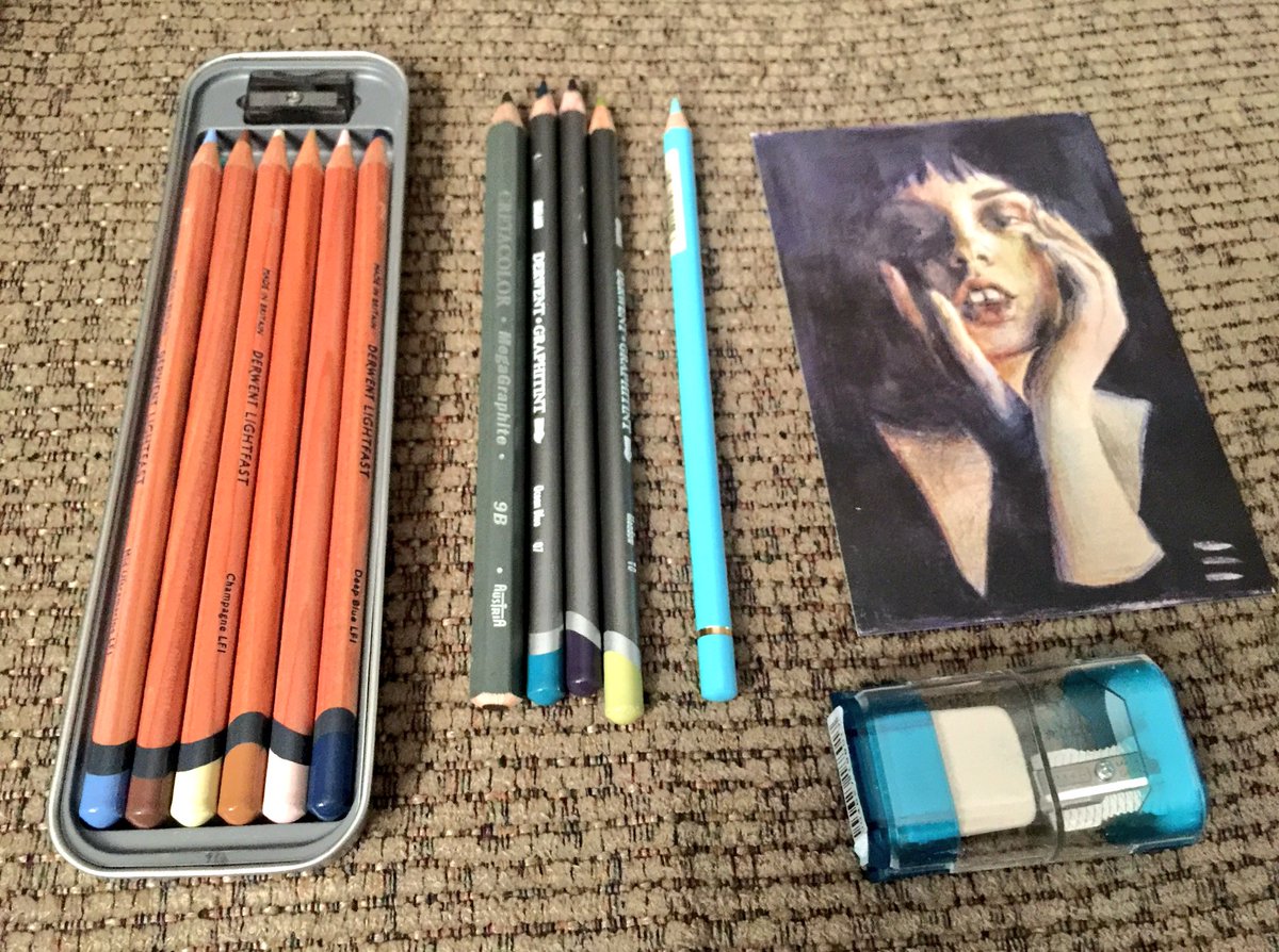 denimbl0nde's tweet image. I thought I had the #sketchbox that I was going to get figured out and was VERY happily surprised to get these items!