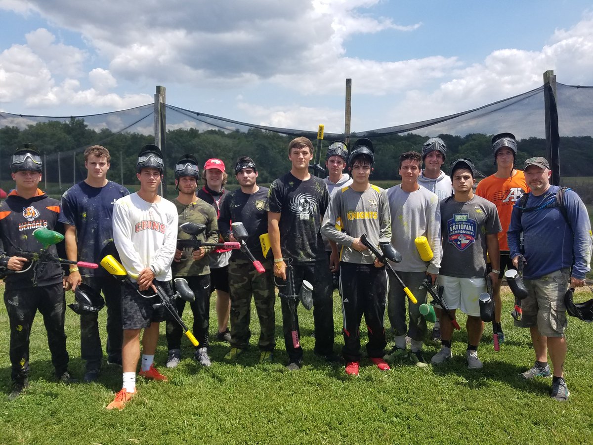 CUP_99_Gold's tweet photo. 12,000 paintballs later. #warriors. https://t.co/qST3nCL066