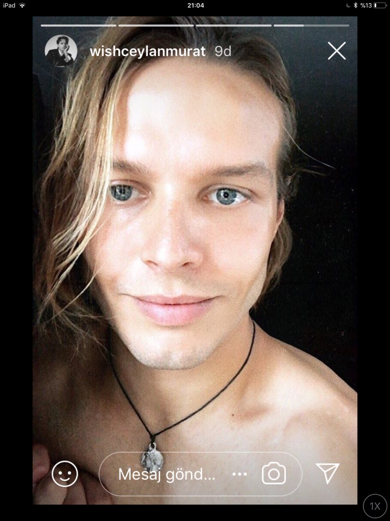 Şarkıları ve sosyal medya adreslerini paylaşmayı unutmayın ÖNEMLİ 
RisingStar MuratCeylanWish