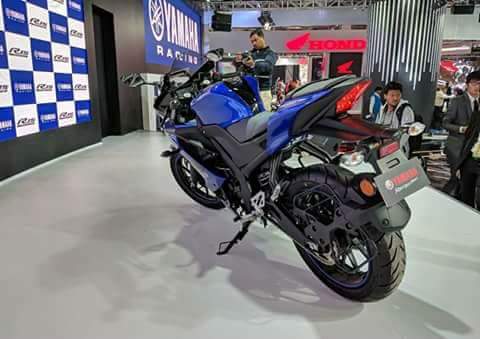 twtgigibesii's tweet image. Yamaha R15 dah masuk market Malaysia. Dekat RM12k jugak. Korang rasa caner? 🏍️ #onxon