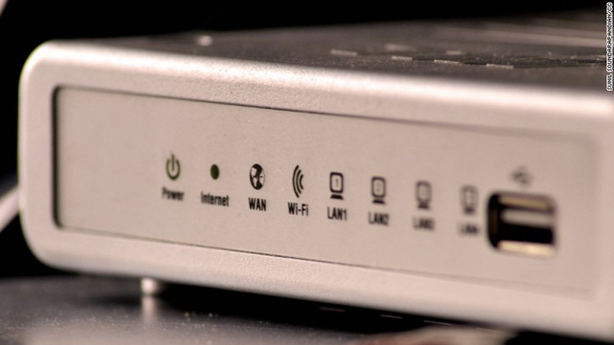 Teen burglar woke up sleeping couple to ask for Wi-Fi access, police say bit.ly/2Ltj4Y1 https://t.co/Cn3vMbV6YS