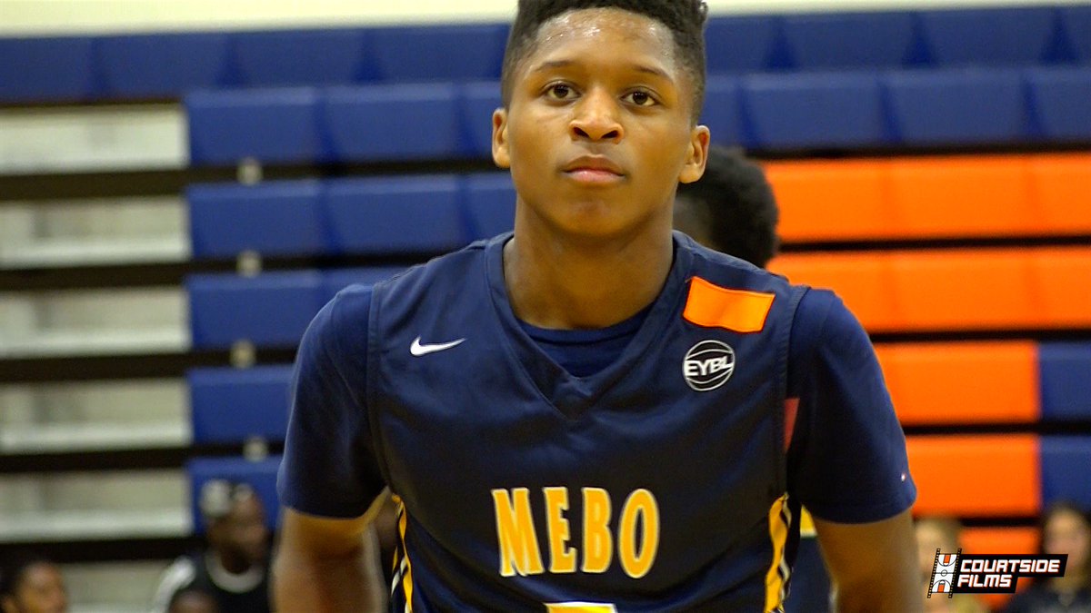 CourtsideFilms's tweet photo. NEW: 2021 PG Daeshun Ruffin Takes It To E1T1 In Win @ Vegas Fab 48! 

VIDEO: https://t.co/W2QVFk5146 https://t.co/0uKV3izWxZ