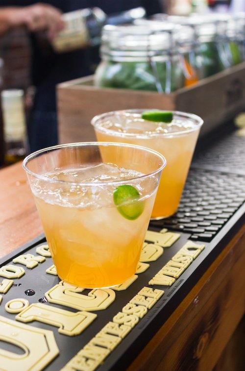 WingShowdown's tweet photo. At @WingShowdown, we'll also have some great drinks to try between tastes of #wings! #GeorgeDickel will be at #SouthernWingShowdown serving up delicious #cocktails 🍹
.
@smfchicken  @WingShowdown is Sunday 8/5! Buy your tix before they sell out: https://t.co/jOmNMmiDPF https://t.co/60iFI1Oihu