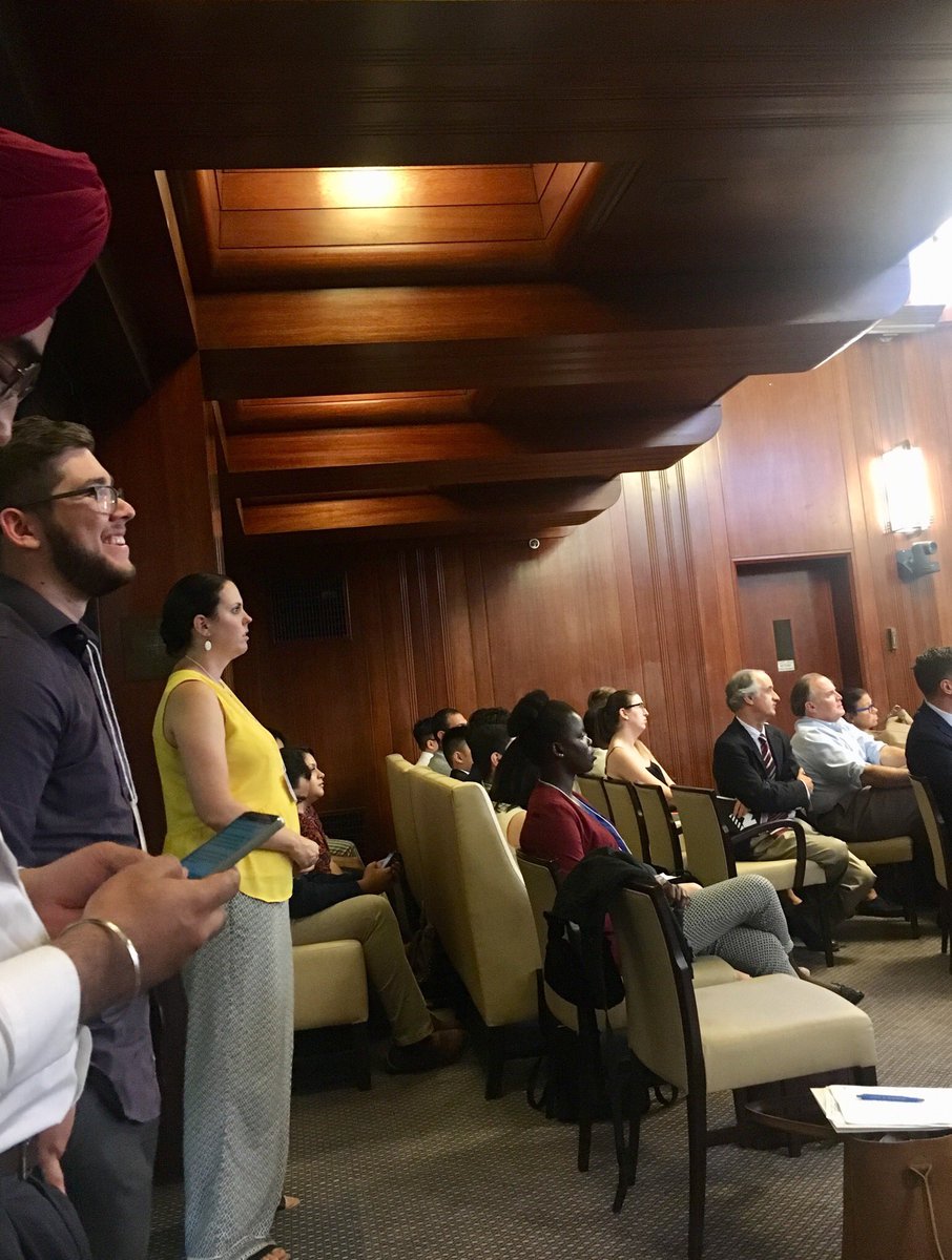 ubcSPPGA's tweet photo. Participants of @UBCDemocracy’s Institute for Future Legislators learning how there is no executive at the city level; it’s not a parliamentary system - recommendations come from city’s professional staff. The most contentious issues referred to committees. https://t.co/uR6HMoYk0p