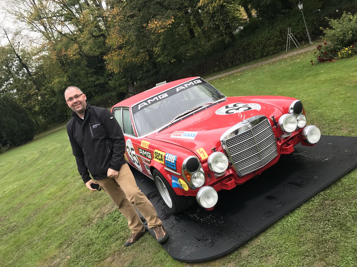 DavidDjt0311's tweet photo. A very special moment for me meeting the very car that started it all for @MercedesAMG the ‘red pig’ @MercedesBenz 300SEL 6.8 👌🏻😈 #amgdrivingperformance 
Photos 📸 @DavidDjt0311 https://t.co/s3KECJots5