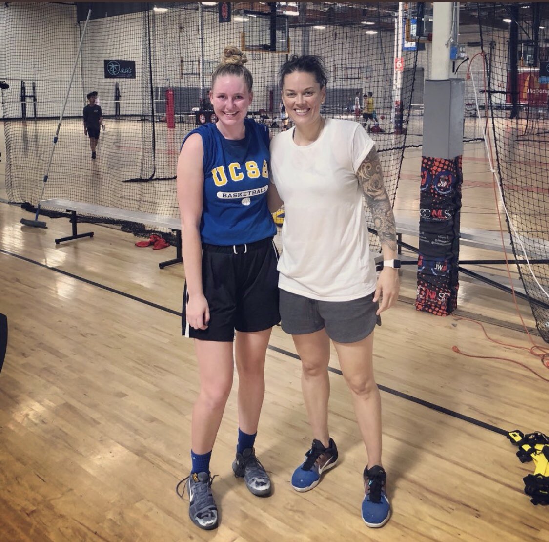 Nnekaenemkpali's tweet photo. In this picture we have thing 2 Megan! Iโm proud of this chick for taking the initiative to get in the gym with this Gaucho legend! If thereโs anyone who can show her the Gaucho way itโs Kristen ๐๐
#OnAMission #GauchoGang #PostSquad https://t.co/fO3ipWpw4B