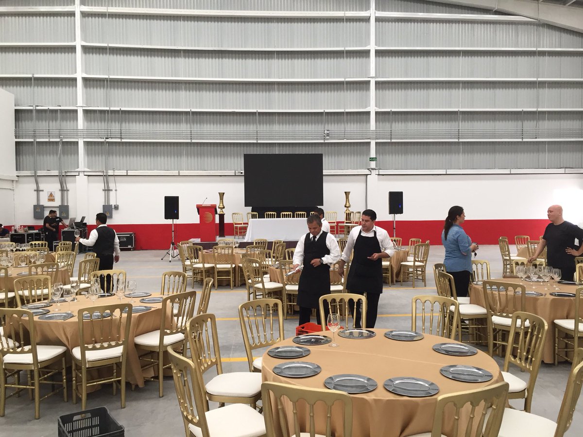 COPLAEventos's tweet photo. Evento de ayer #audio #pantallasled  #video #fotografía  #truss siempre profesionales #aCOPLAte https://t.co/9JLdBiTyki