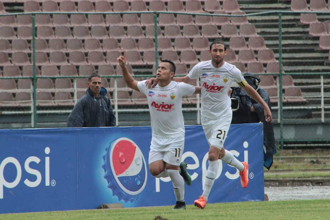 TRKSports's tweet photo. #LigaFUTVE Resultados de hoy:
π #AnzoΓ‘tegui 0-1 #TΓ‘chira.
π #Portuguesa 1-3 #PtoCabello.
π #Monagas 5-0 #AtVenezuela.
π #Carabobo 1-0 #EstudiantesCsc. https://t.co/8ZfMmJcvvf