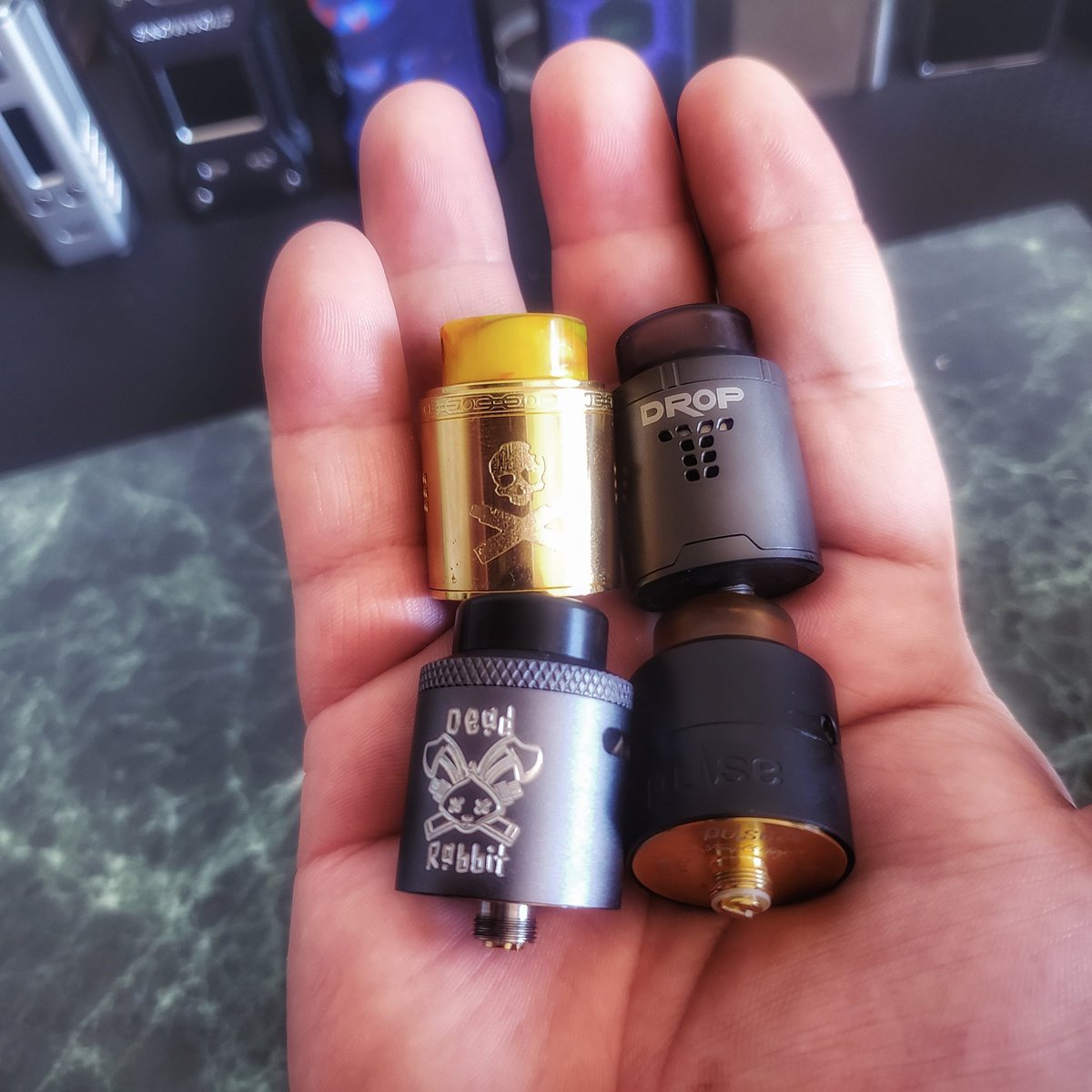 My 4 picks dual coil RDA #droprda #bonzarda #deadrabbitrda #pulserda waiting for the drop dead! Can't wait to put my hands on it!

Vape on my excellent juicers!

#vapelifestyle #vapelyfe #vapers #vapedaily #vapelife #vapeculture #vapingsavedmylife #vapornotsmoke #vaping