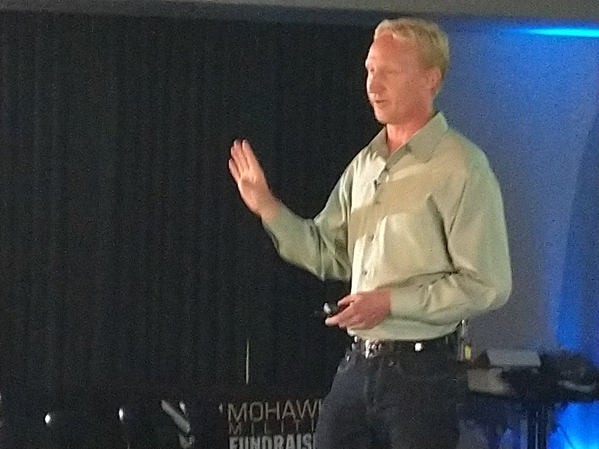 IEEEUSA's tweet photo. "If something useful needs doing, don't wait to ask for permission." - author Michael Junge at #FLFAustin https://t.co/Jq6mpy65Om