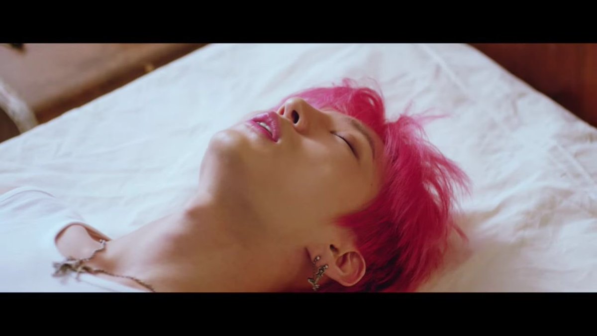 adorevixx's tweet photo. JUNG TAEKWOON
VOCÊ ACHA ISSO CERTO?
BRINCAR COM O CORAÇÃO DAS STARLIGHTS DESSA MANEIRA?
QUE DELICIA... DIGO QUE ABSURDO!!!!!
#LEO #레오 #CANVAS
#TouchAndSketch
#FIGHTINGLEO https://t.co/5YKfRZnybk