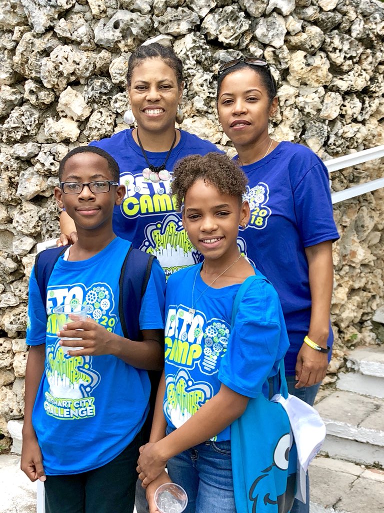 Kim_LaGrue's tweet photo. We need smart cities across the globe to improve life for all citizens. While some cities are further along than others, all must include the current and future problem solvers to get the work done. I’m with you Bahamas - @BETAC242 is off to a great start! https://t.co/6LBPPC0RN3
