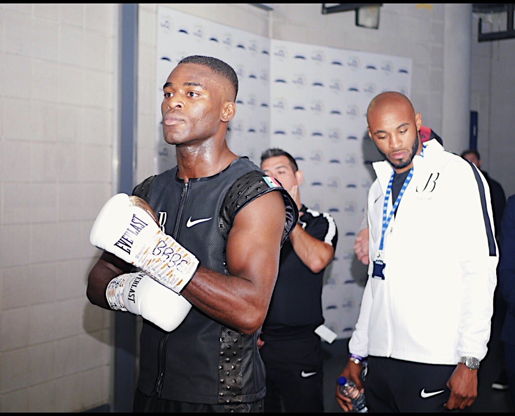 boxingbuatsi's tweet photo. It is God who trains my hands for war and my fingers for battle. https://t.co/g0RtTcSC1r