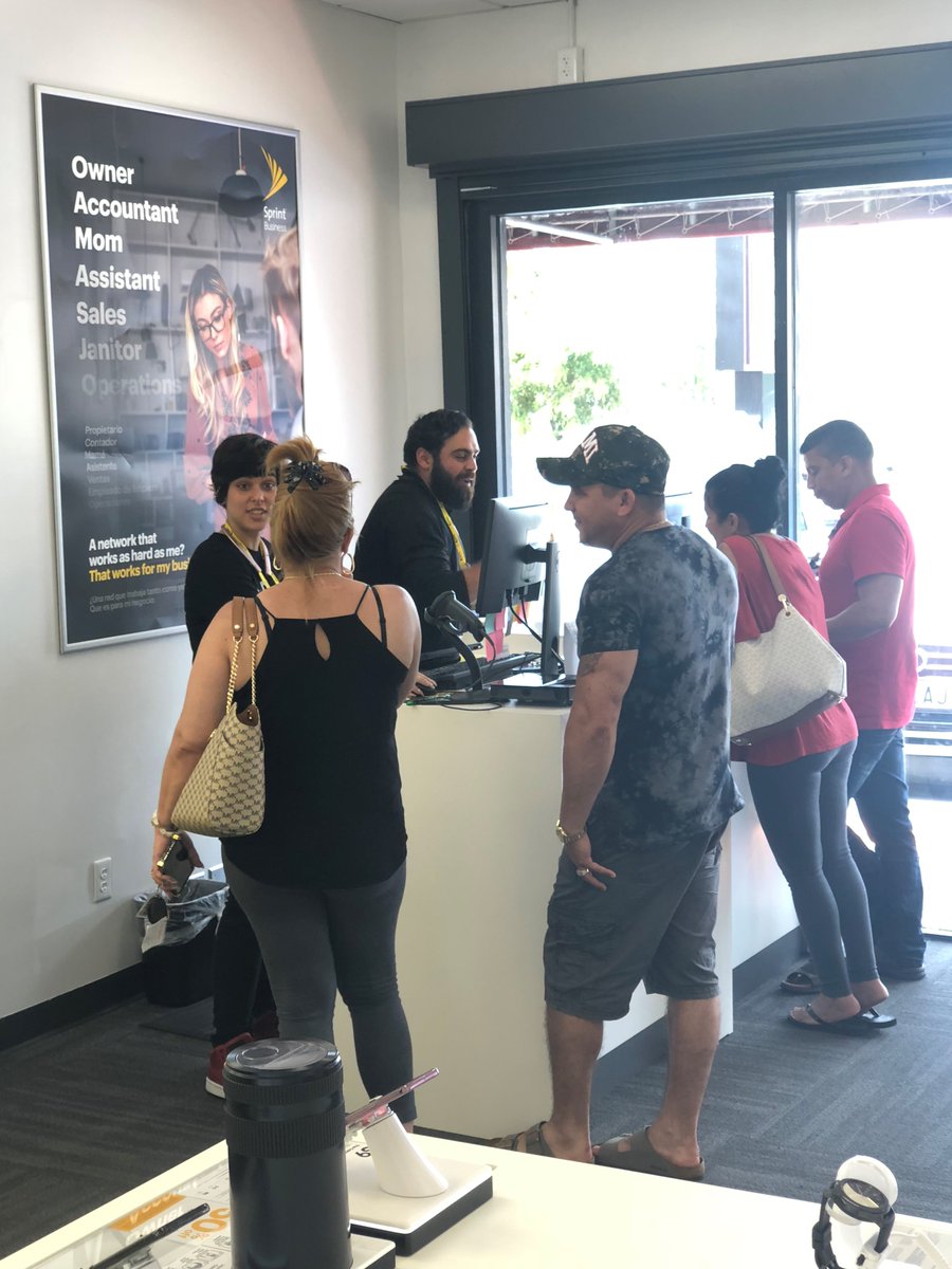 1294Sprint's tweet photo. Our reps Andrew and Camila with their appointment, cooking up 2 activations, an upgrade with a full srp buy out, and $600 accessories. #SprintFam #NothingWalks #SST #KeepUpTheGoodWork @Lori_AnneHill @MichelCombes @tracySprint https://t.co/yD7hrkxs1t