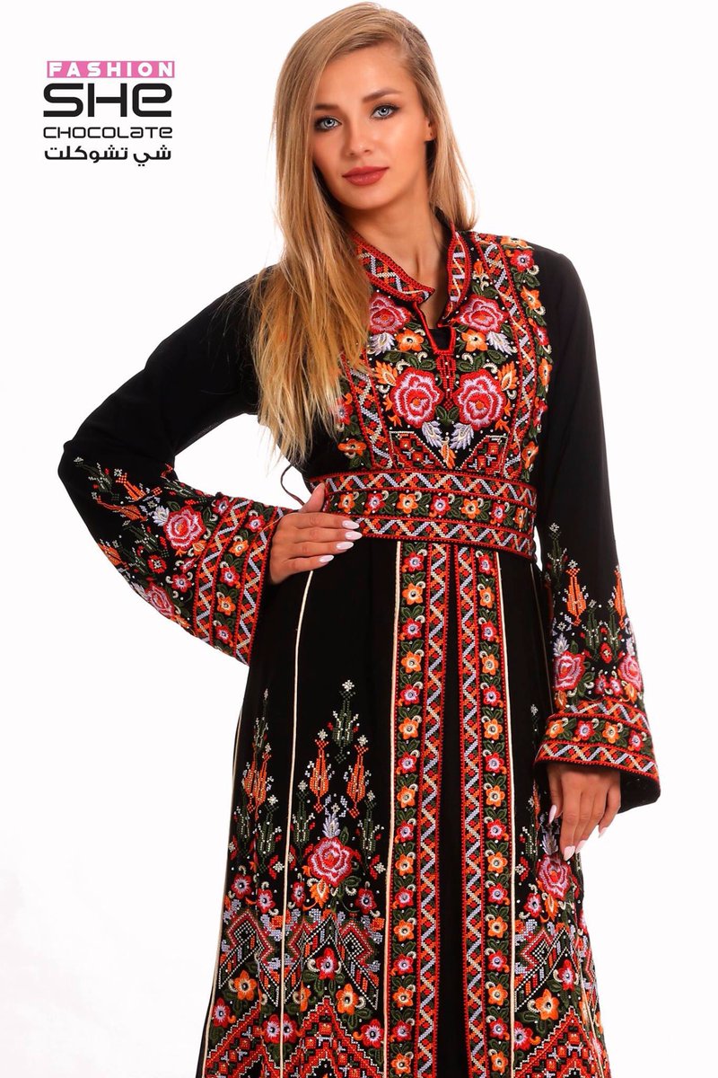 #قـفـطان مغربي ملكـي مطـرز لإطـلالة فخـمة من شي تشوكلت 
(متوفرة خدمة التوصيل لجميع انحاء المملكة والعالم ) #خسوف_القمر  #ماذا_تقول_لمن_يراقبك #احبك_صالحه #موضة #السعودية