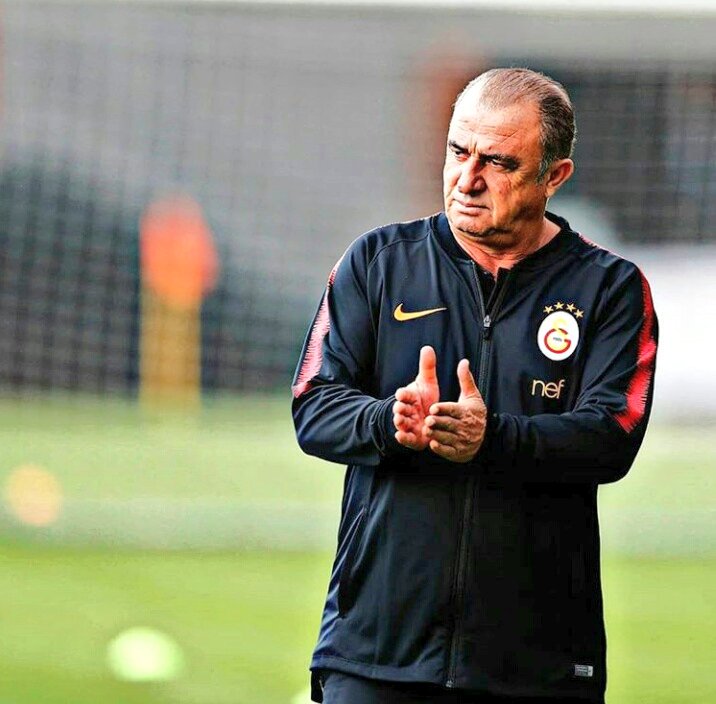 Allahın bir lütfüsun sen 💛❤