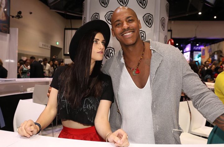 RT for #KatieMcGrath 
LIKE for #MehcadBrooks
