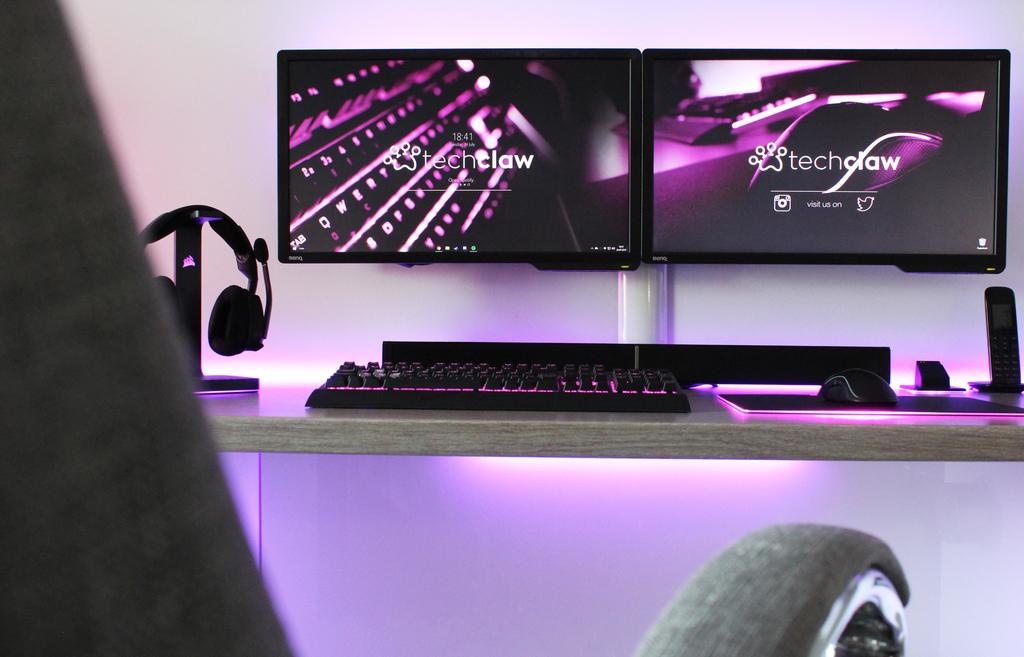 pcwarmachines's tweet image. my gaming setup #techclaw. Credit /u/nSkillable. #pcbuild #pcmod #PC #PCSetup #pcgamers #custompc #pc_battle_stations #pcmasterrace #setups #gaming #gamingpc #pcsetups #pcgaming #pcgamer #RGB #pcmr