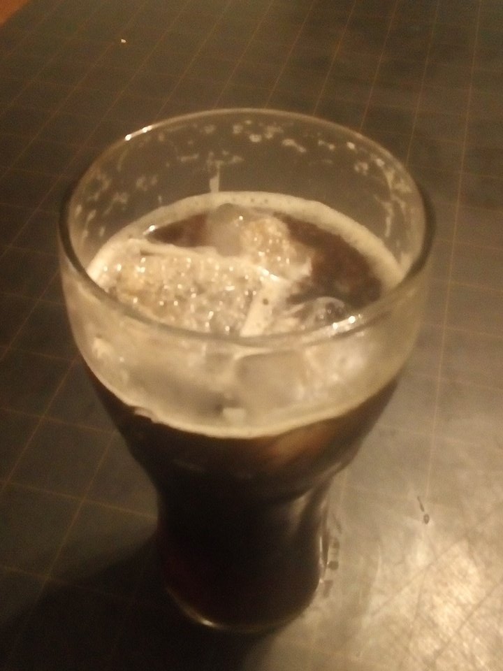 Alexis_Alpha's tweet image. Gracias a @Brodertimo la pasé muy bien en @CabulaPlayer  y ahora como sabes #FernetConCoca 😋