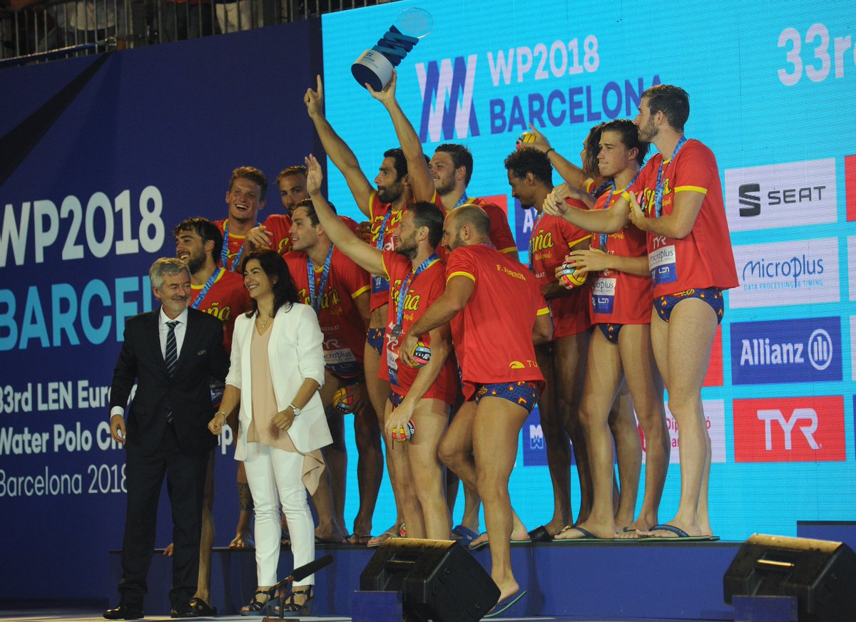 ¡Enhorabuena a la <a href="/SpainWP/">Waterpolo ESP</a> 🇪🇸 por la plata 🥈 conseguida en #WP2018BCN! 

¡Muchas gracias por hacernos soñar en estos Campeonatos de Europa de waterpolo, sois muy grandes!