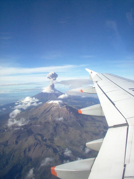 inflighto's tweet photo. Don't miss volcanoes, wildfires and icebergs on your next flight with Inflighto's brand new Natural Event Tracking feature. Download now for iOS and Android! Book the window seat and know what's below with #inflighto. https://t.co/PcoJt1s3np https://t.co/gkmAoReQJ1