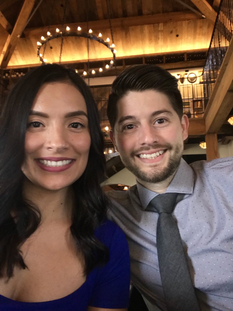 HolloW1one's tweet photo. No stream tonight my dudes...date night with my better half tonight 🍻 https://t.co/iWOILZ51k2