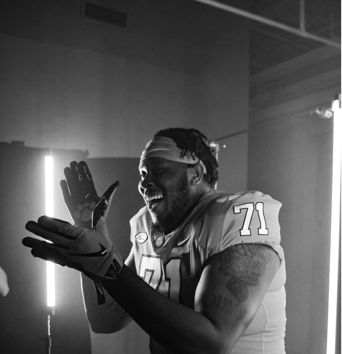 Jmac tweet media