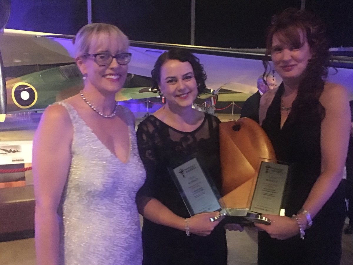Ministry of Health Chief Advisor Pharmacy Andi Shirtcliffe congratulates Supreme Winners Dr Natalie Gauld &amp; Alison van Wyk at the 2018 Pharmacy Awards in Auckland last night for their significant contribution to pharmacy practice and boosting women’s access to oral contraceptives