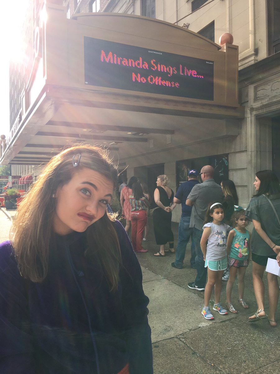 timber_123's tweet photo. @colleenb123 @MirandaSings Haters, BACK OFF! 💋 https://t.co/ubuMF2TH9s