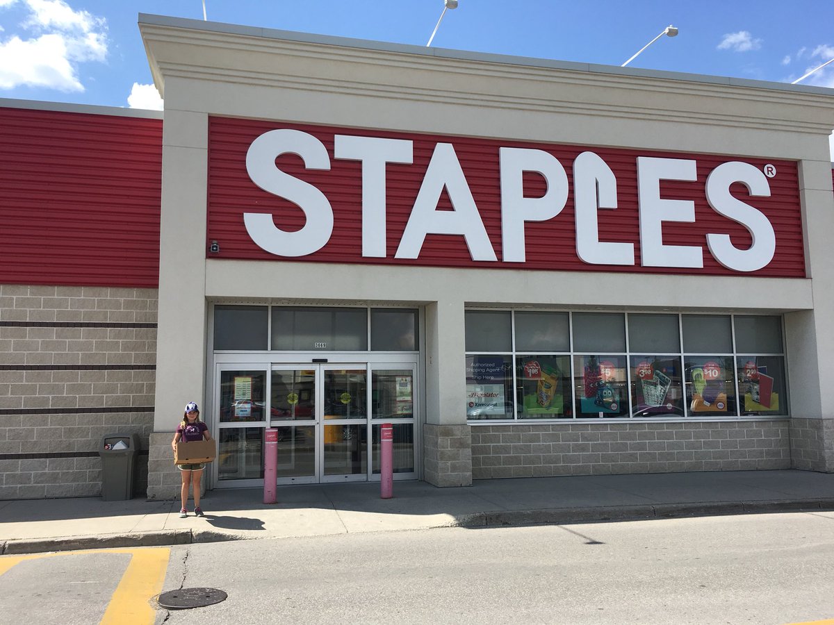 StrongFree67's tweet image. #SophiaProject has brought over 1500 markers to @StaplesCanada her school collected since she started #MarkerRecycle Program. @TerraCycleCA converts markers into cool products. Sophia has partnered with manager Mary to give out #DoTheWriteThing boxes in #Winnipeg @slasuik