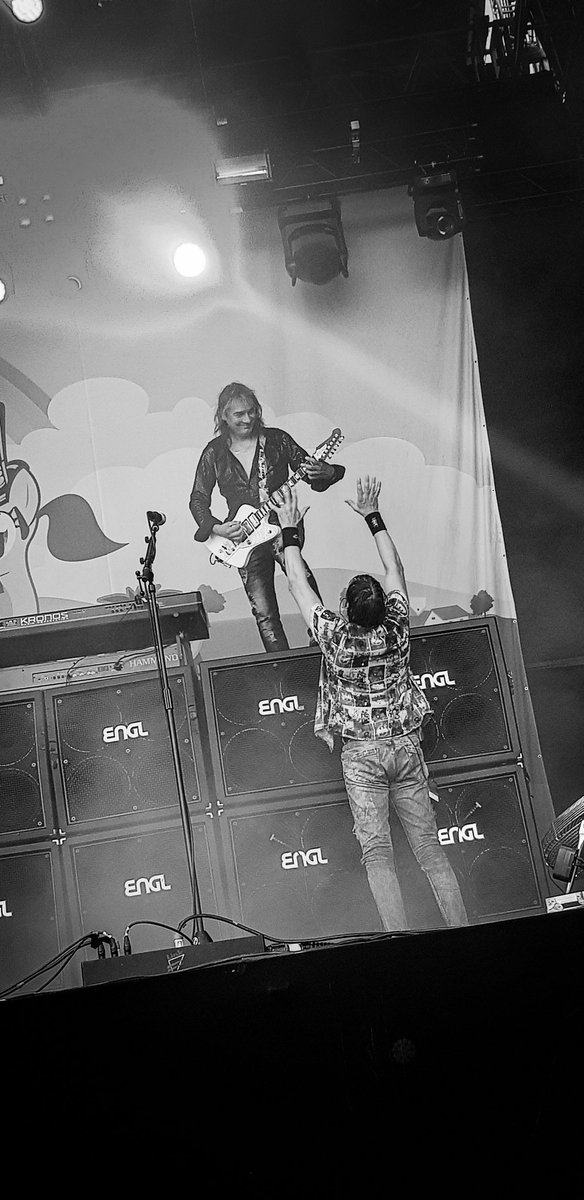 "En turhaan tullut oo Kuopioon." Ollaan näköjään saatu myös uusi Costi-fani. 😂 <a href="/CostiPopeda/">Costi Hautamäki</a> #kuopio #kuopiorockcock #popeda