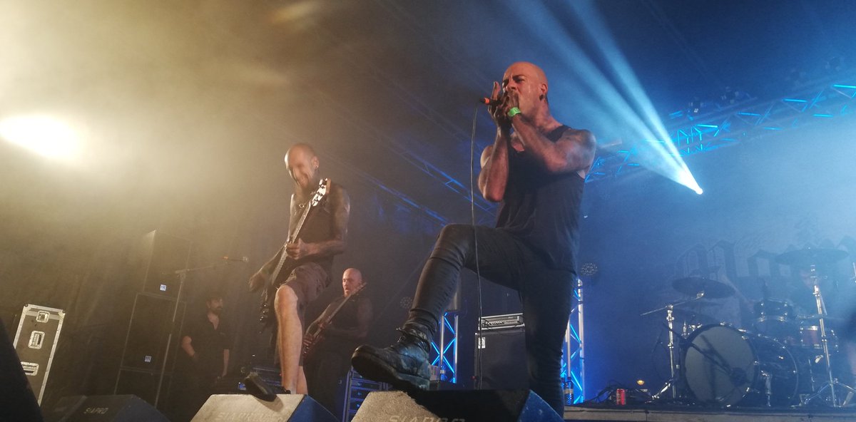 Y ya <a href="/MorphiuM_info/">MorphiuM Official</a> echando abajo el <a href="/vidiago_rock/">Vidiago Rock</a>