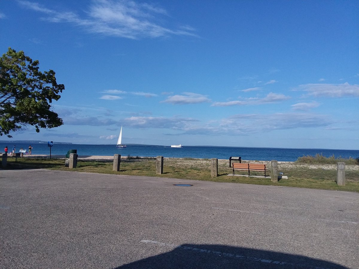 RussellRiker's tweet image. My office today.  #PythonInThePark #codeanywhere