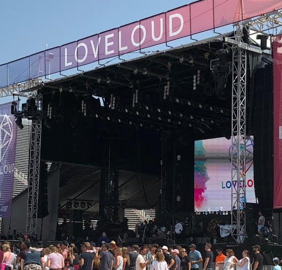 LOVELOUD