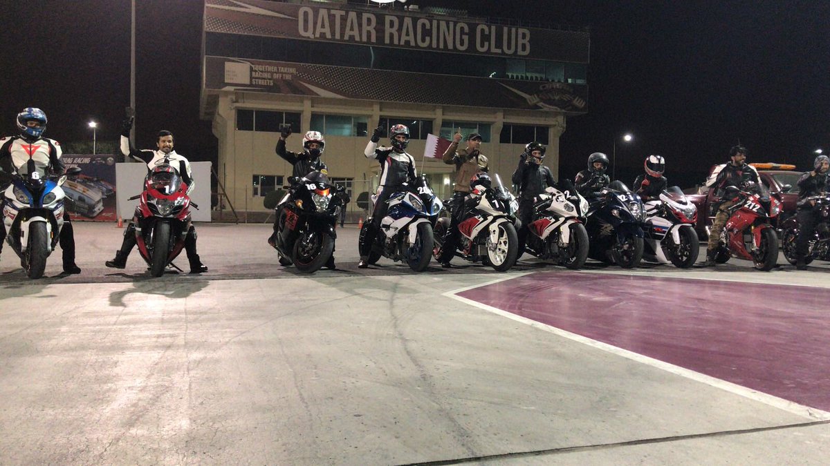 batabitqtr's tweet photo. ما يدفع عجلة النجاح للامام هو تعاون و تعاضد الجميع ... https://t.co/6sWDPBMvkY