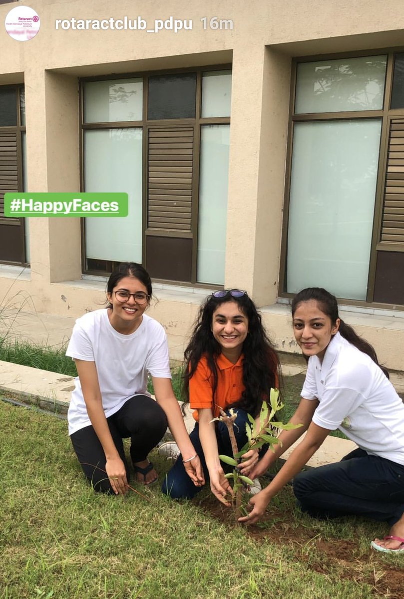 rebellious_onam's tweet photo. The first event of @RPdpu , 2018-19, with rotaract club of Kankaria - 🌱The global tree plantation movement!
Project GREEN HANDS☘
Planted 58 saplings in 2 hours yesterday @pdpu 🍀
#RotaractUnity
#RotaractWorld
@Rotary
@RotaractW @rotaract https://t.co/LUqi3lCN8Q