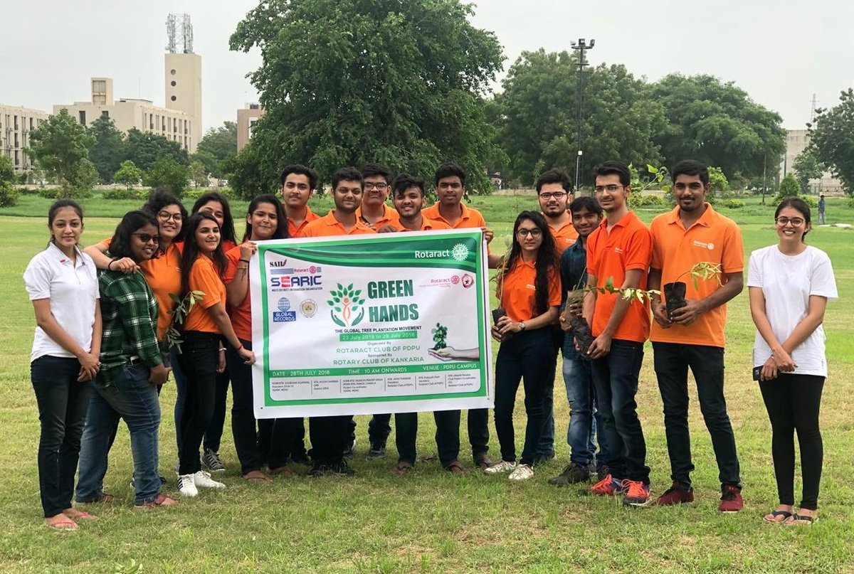 rebellious_onam's tweet photo. The first event of @RPdpu , 2018-19, with rotaract club of Kankaria - 🌱The global tree plantation movement!
Project GREEN HANDS☘
Planted 58 saplings in 2 hours yesterday @pdpu 🍀
#RotaractUnity
#RotaractWorld
@Rotary
@RotaractW @rotaract https://t.co/LUqi3lCN8Q