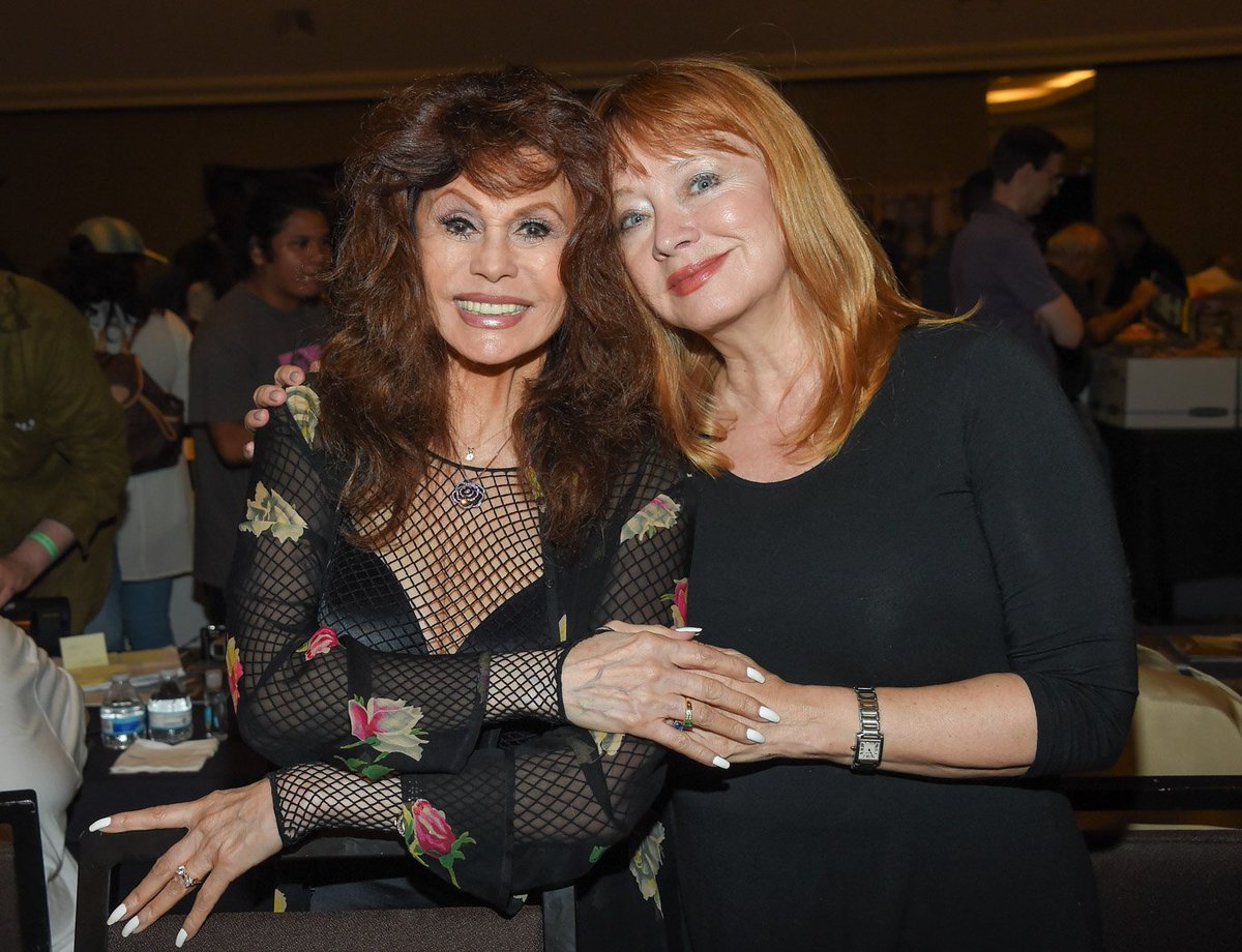 AFF_USA's tweet photo. @onelifetolive's @Andreaevansprod and #BarBaraLuna at this weekend's @hollywoodshow1in Los Angeles at the LAX Westin Hotel https://t.co/FQ7edPNQ8H