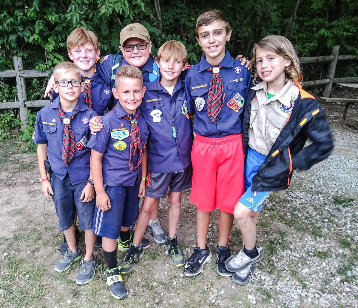 GraphicGator's tweet photo. Took a couple days off before the new school year begins and here is the reason why... My scouts! My son is my fav but these other kiddos, well, they're pretty awesome, too! #ScoutingRocks #MomsCampToo #CampGeiger https://t.co/OuzrpItxOt