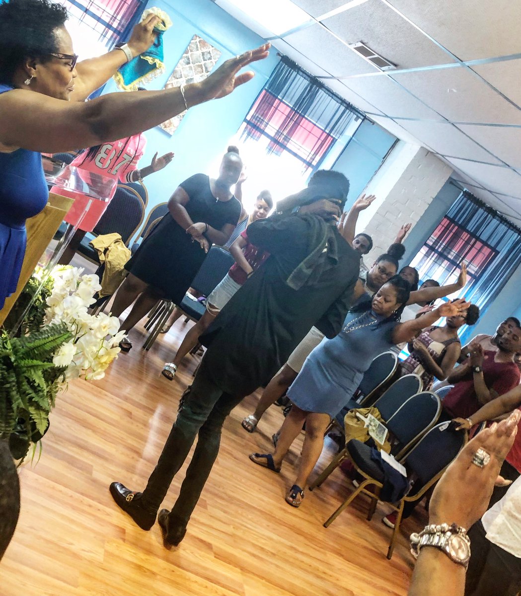 Keandrelucas's tweet photo. Tonight was AMAZING!!!!!! What a time we had at House of Healing Ministry.. God was Glorified 🔥🙌🏾🌧 #PropheticBreakthrough https://t.co/AtYjsmHB94