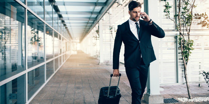 Unicobag's tweet image. Do you know what is missing from your business trip? 
....
Booking a luggage delivery with us!
#businesstravel #unicobag #luggagedelivery #traveltool #businesstrip