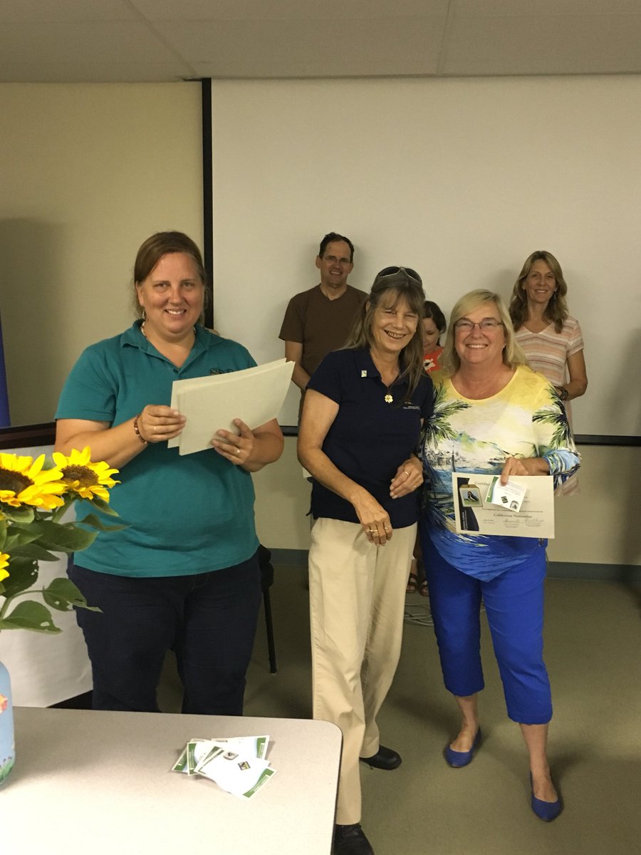 braatz_brown's tweet photo. So excited! Finished the Inland Empire Santa Ana Watershed program today. Thank you Erika Presley and Erin Snyder of #RCRCD Now part of #CalNat https://t.co/HzFhJqB7TV